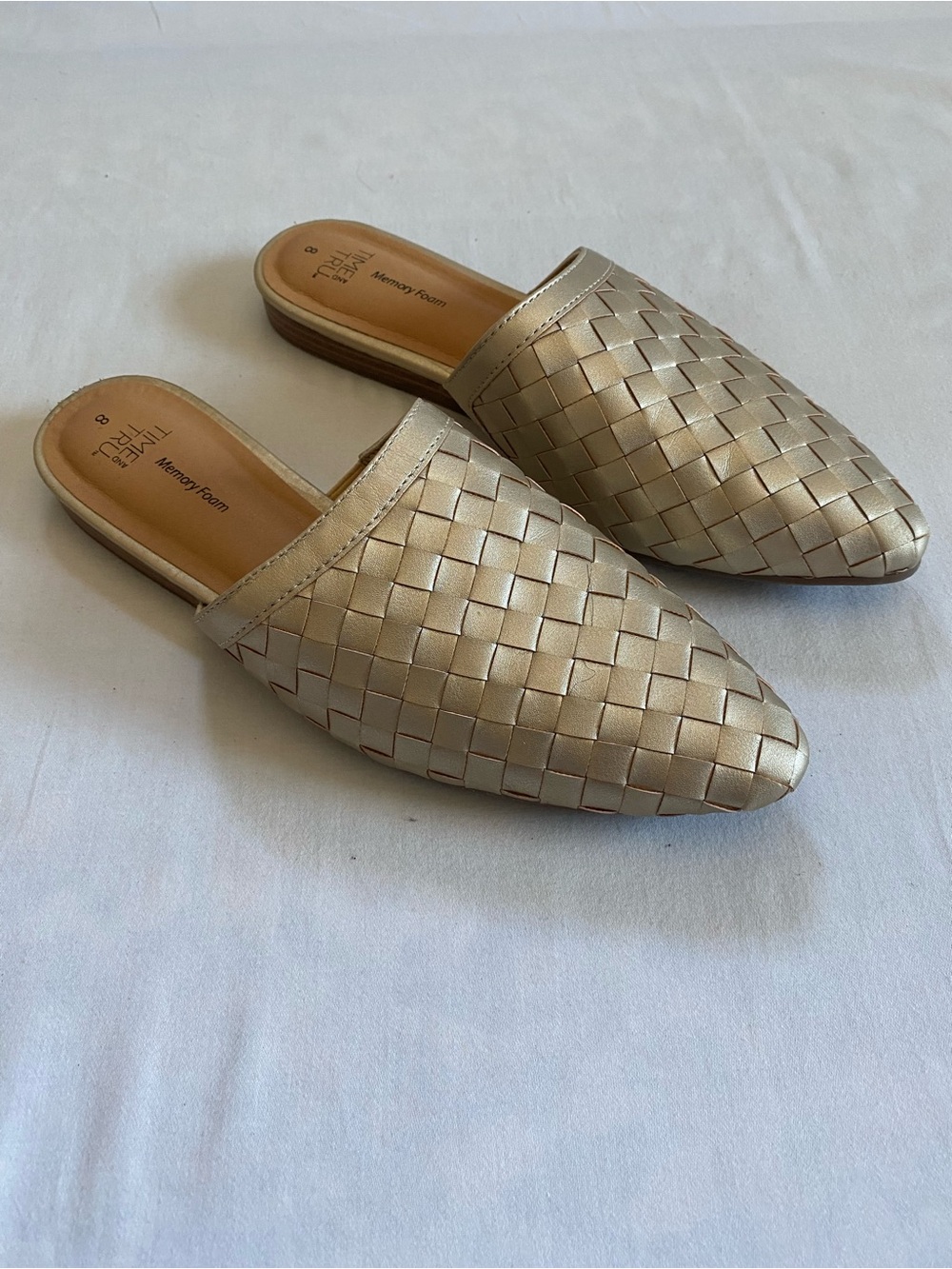 Time and Tru Women’s Metallic Gold Woven Pointed Slip-On Mules - Size 8